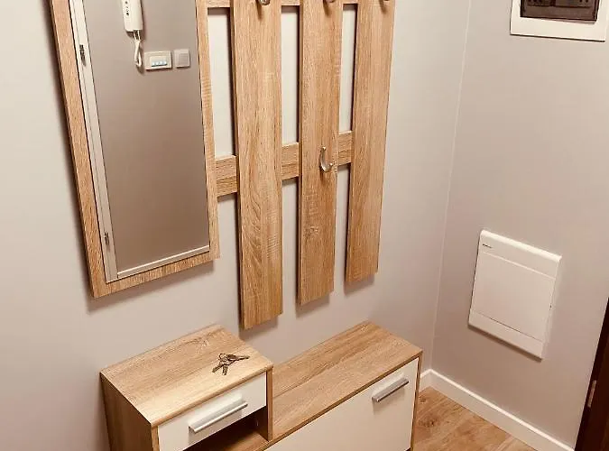 Ktw Park Slaski Bytkowska 103a * كاتوفيتسه